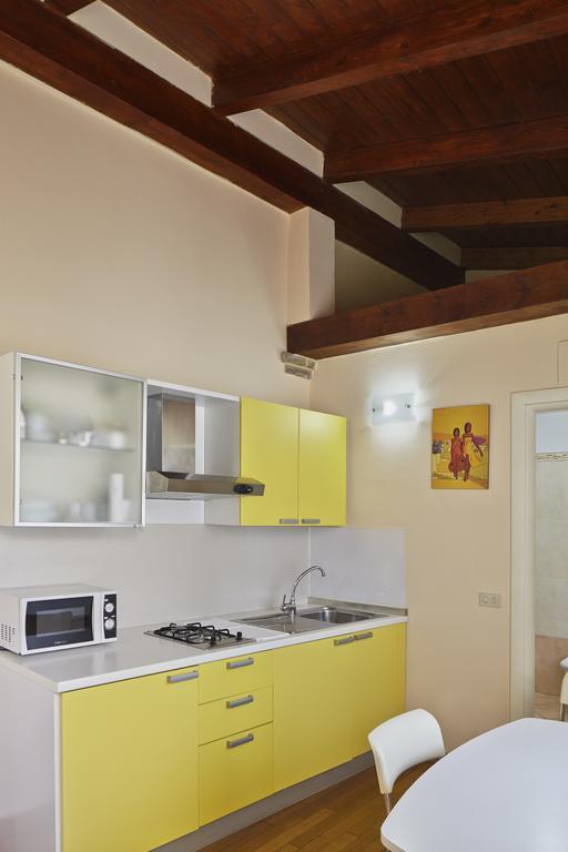 Residence Cavour 63 Ravenna Oda fotoğraf