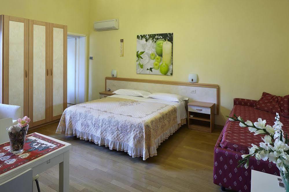 Residence Cavour 63 Ravenna Dış mekan fotoğraf